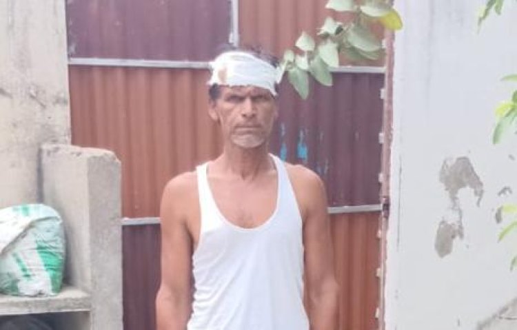 श्रीरामपुर गांव में गांव के दबंगों ने एक किसान के साथ मारपीट कर की छिनतई