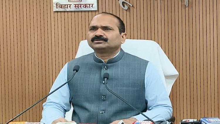 प्रतियोगी परीक्षाओं के त्रुटिरहित एवं पारदर्शी संचालन को लेकर अपर मुख्य सचिव ने नियुक्ति आयोगों के साथ की समीक्षा बैठक