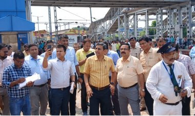 श्रावणी मेला को लेकर DRM मनीष कुमार गुप्ता ने सुल्तानगंज रेलवे स्टेशन का किया निरीक्षण,  अधिकारियों को 15 जुलाई तक सभी तैयारियां पूरा करने का निर्देश