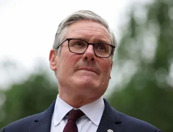 UK के प्रधानमंत्री कीर स्टारमर ने अपने पद से की इस्तीफा देने की घोषणा ।
