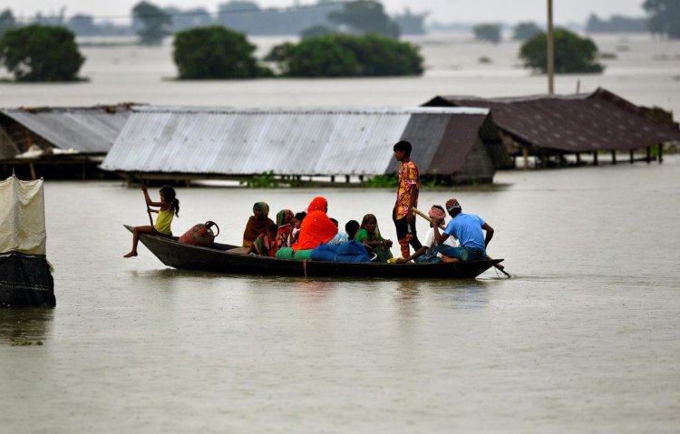 असम और अरुणाचल प्रदेश में बाढ़ का प्रकोप