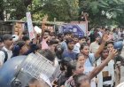 समस्तीपुर-पटना हाईवे ठप! NEET पेपर लीक पर भड़का गुस्सा, आइसा ने की आगजनी