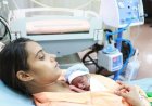 50 हजार की घूस न देने पर शिक्षिका के बच्चे की मौत , 2 क्लर्क सस्पेंड...