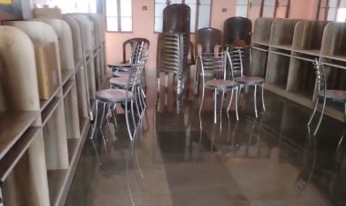 बरसात में 'स्वीमिंग पूल' बना लखीसराय का यह स्कूल, कंप्यूटर रूम डूबा, अफसर बेखबर!