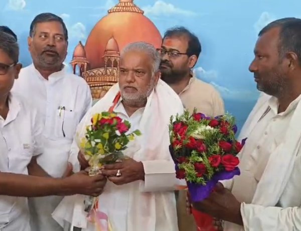 "एक सीट कम मिलती तो नेता प्रतिपक्ष भी नहीं रहते तेजस्वी!" सासाराम में मंत्री श्रवण कुमार का तीखा हमला