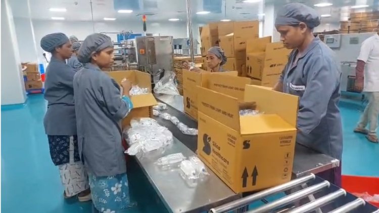 बिहार में 'औद्योगिक क्रांति' का नया अध्याय: कीरतपुर गांव में लगी करोड़ों की सलाइन वाटर फैक्ट्री, 400 युवाओं को मिला रोजगार