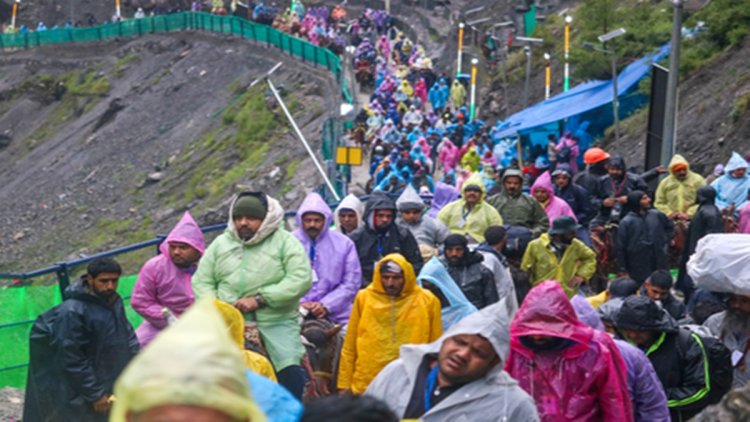 Amarnath Yatra: बाबा बर्फानी के दरबार में उमड़ा आस्था का सैलाब; 4 दिनों में 85 हजार से ज्यादा श्रद्धालुओं ने किए दर्शन