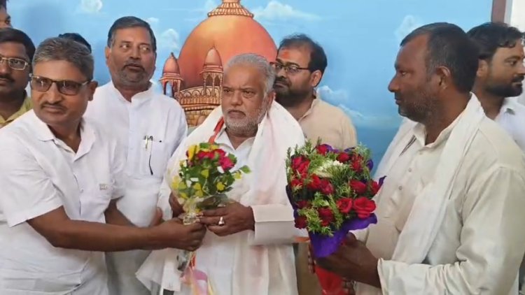 "एक सीट कम मिलती तो नेता प्रतिपक्ष भी नहीं रहते तेजस्वी!" सासाराम में मंत्री श्रवण कुमार का तीखा हमला
