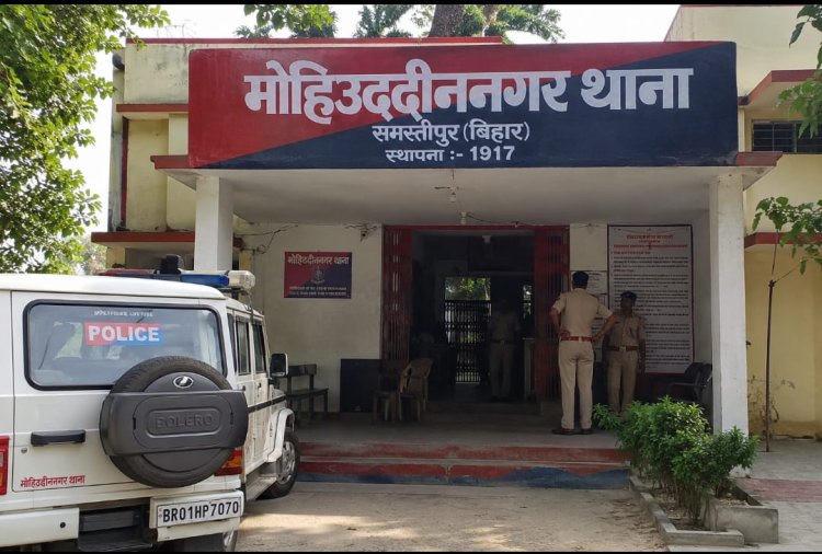 थाने में फंदे से लटकता मिला सहायक सब इंस्पेक्टर का शव, FSL की टीम बुलाई गई