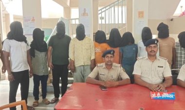 फ्लिपकार्ट की गाड़ियों से सामान चोरी करने वाले गिरोह का पर्दाफाश, छह गिरफ्तार