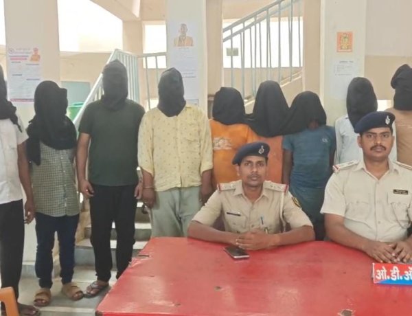 फ्लिपकार्ट की गाड़ियों से सामान चोरी करने वाले गिरोह का पर्दाफाश, छह गिरफ्तार