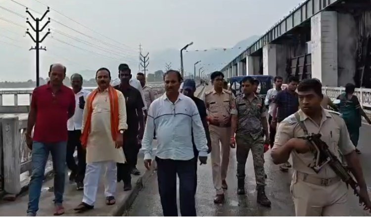 बिहार में दिखने लगा बाढ़ का असर, बाढ़ को देखते हुए 72 घंटे का अलर्ट