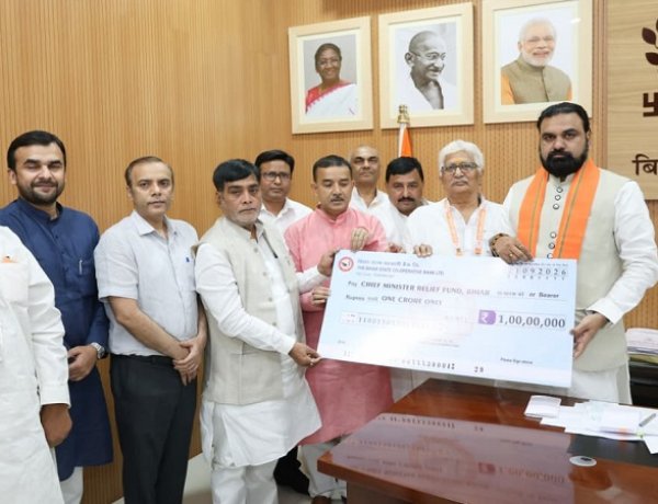 मंत्री राम कृपाल यादव ने दिया अपने एक माह का वेतन, सहकारिता क्षेत्र की संस्थाओं ने 3 करोड़ रुपये की दी सहायता राशि